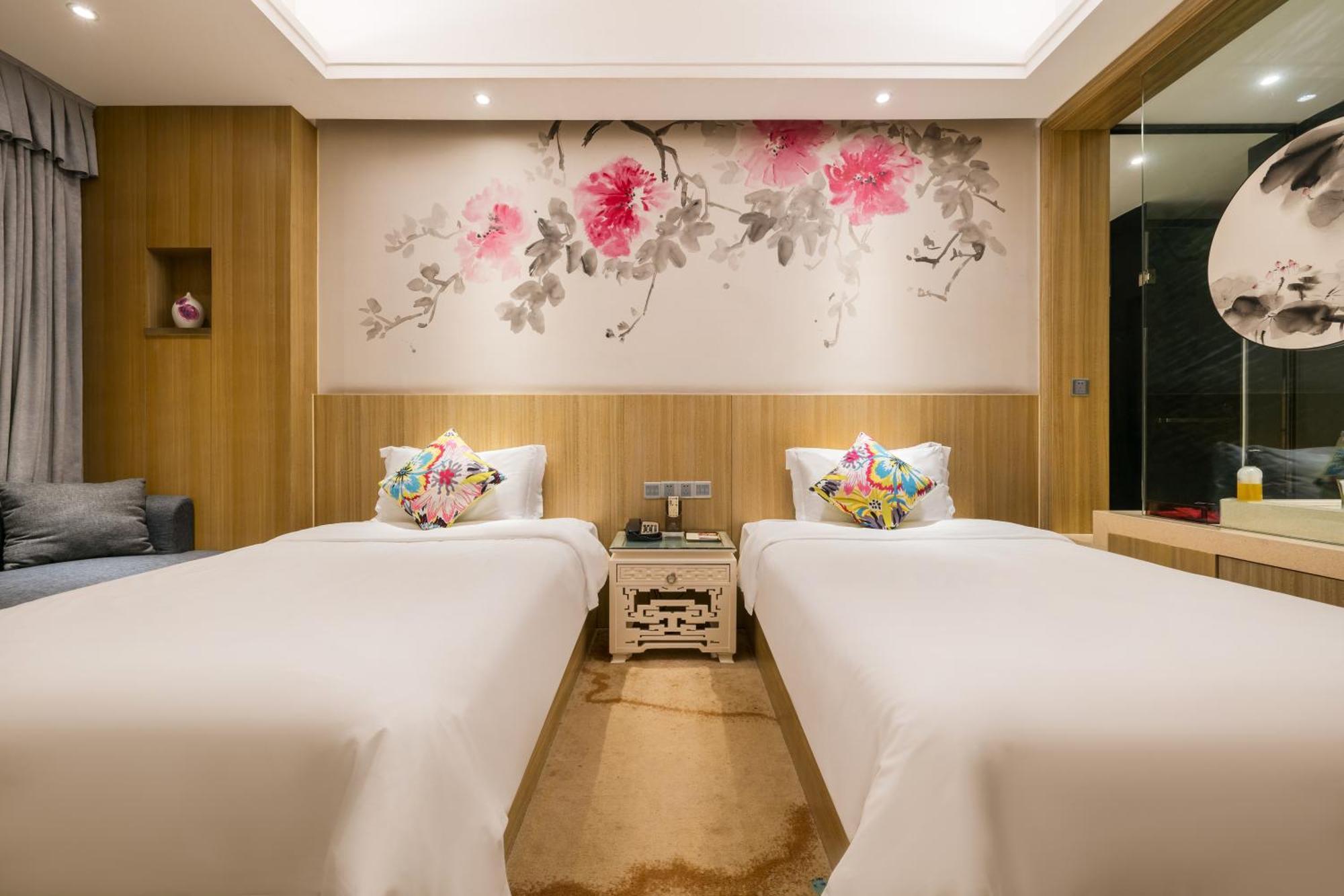 Paco Hotel Tаojin Metro Guangzhou - Free Shuttle Bus For Centen Fair Esterno foto